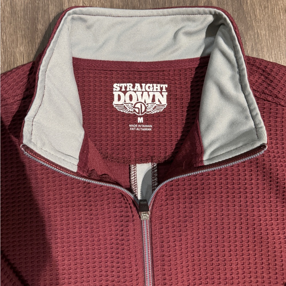 Big Horn Golf Club Straight Down 1/4 / 1/2 zip golf pullover. worn twice